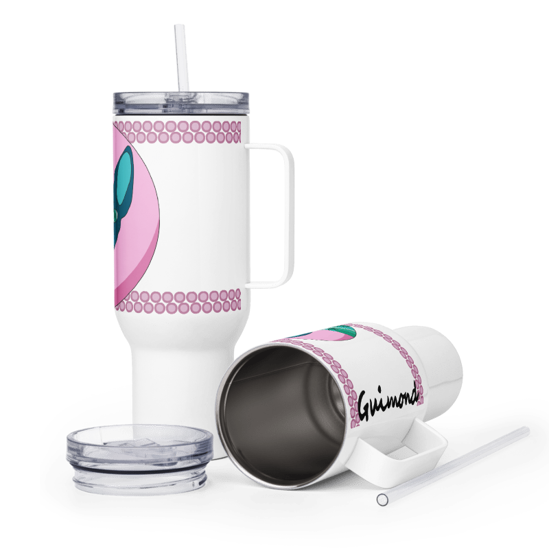 Travel mug with handle