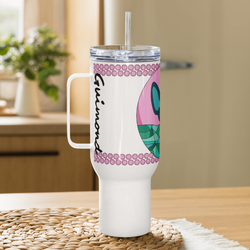 Travel mug with handle